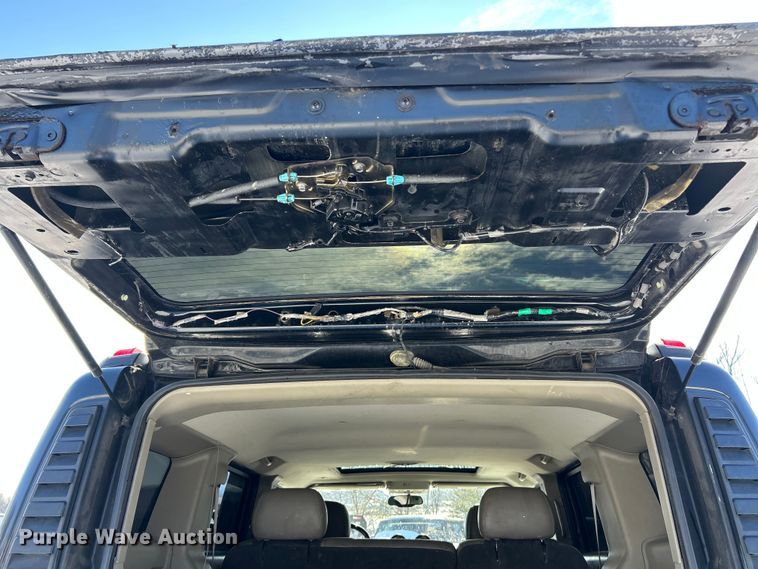 image for item ET6758 2003 Hummer H2 SUV