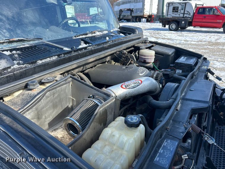 image for item ET6758 2003 Hummer H2 SUV