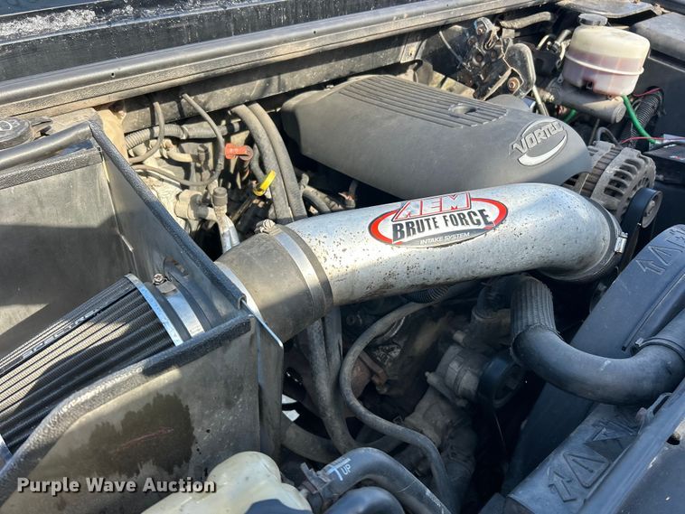 image for item ET6758 2003 Hummer H2 SUV