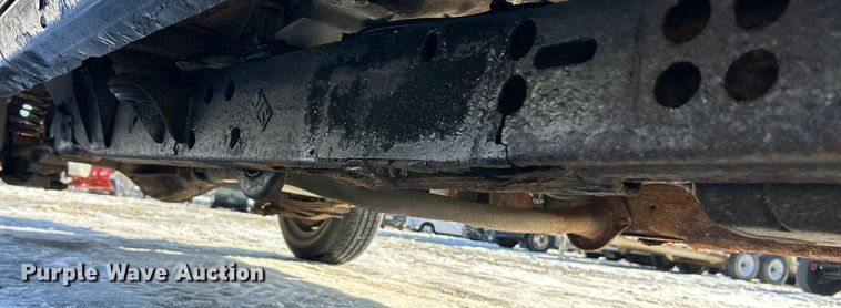 image for item ET6760 1998 GMC Sonoma SLS Ext. Cab pickup truck