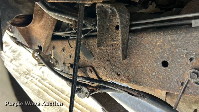 image for item ET6760 1998 GMC Sonoma SLS Ext. Cab pickup truck