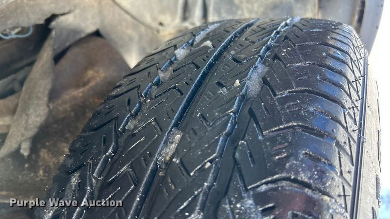 image for item ET6760 1998 GMC Sonoma SLS Ext. Cab pickup truck