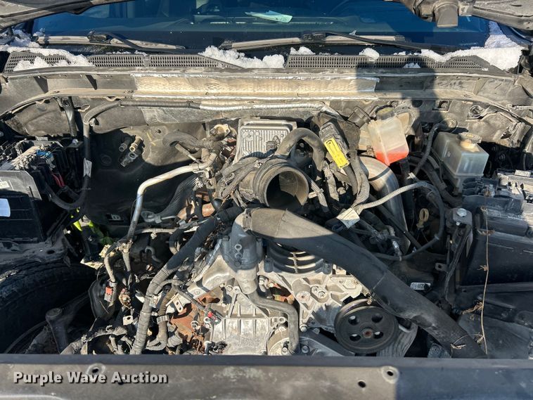 image for item ET6761 2020 GMC Sierra 3500HD Denali Crew Cab pickup truck