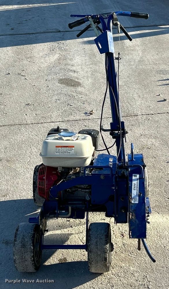 image for item ET6767 Bluebird 968999494 sod cutter