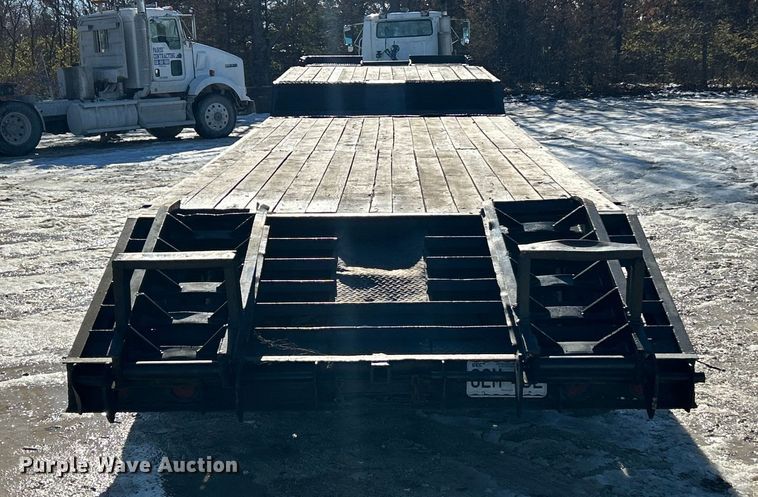 image for item ET6770 1978 Brooks Brothers drop deck equipment trailer