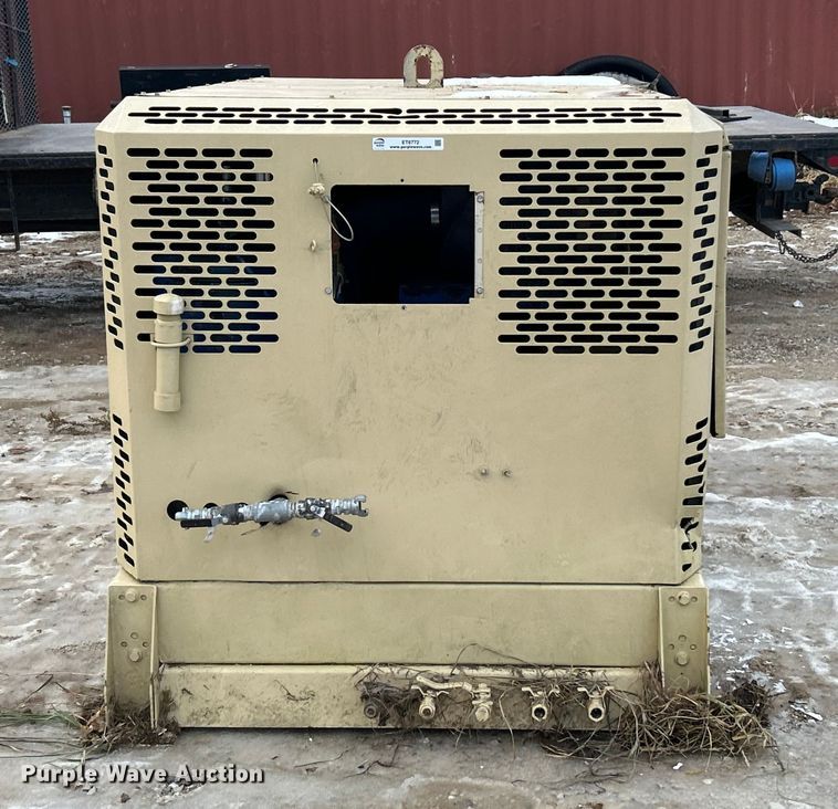 image for item ET6772 2005 Ingersoll Rand XP375WIR air compressor