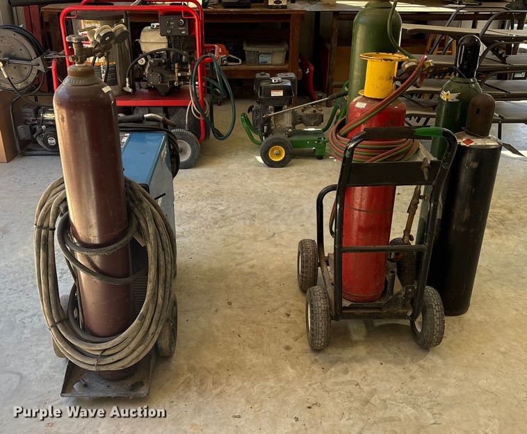 image for item ET7327 Miller Millermatic welder