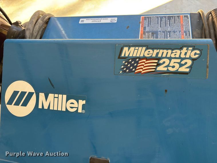 image for item ET7327 Miller Millermatic welder