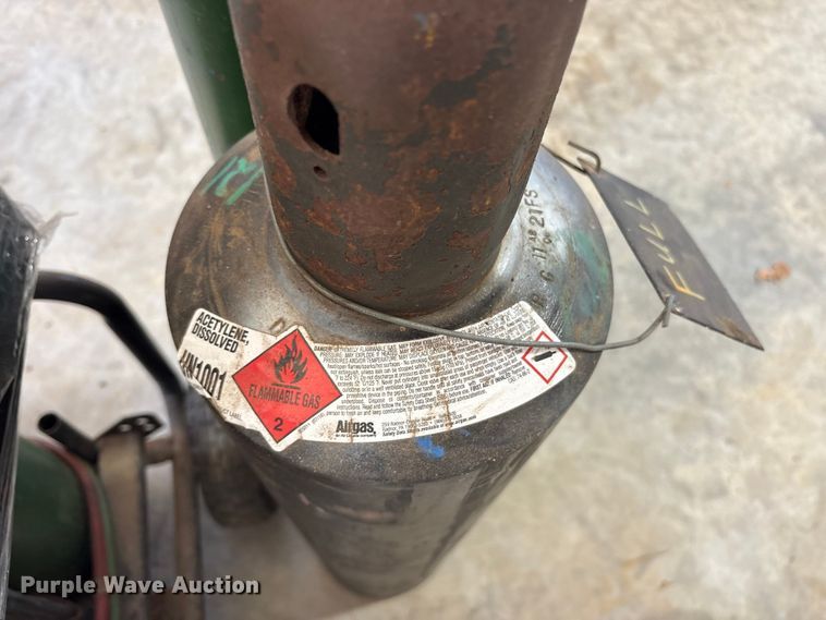 image for item ET7327 Miller Millermatic welder