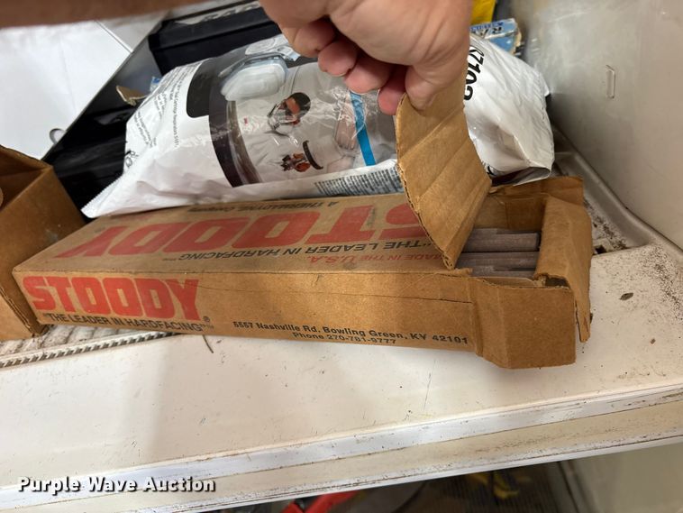 image for item ET7327 Miller Millermatic welder