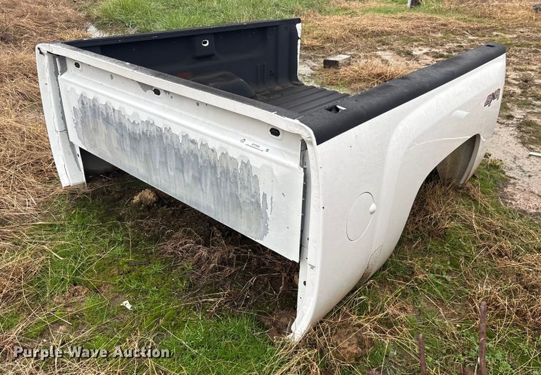 image for item ET7335 Chevrolet pickup truck bed