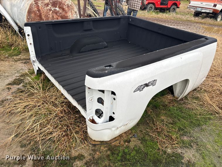 image for item ET7335 Chevrolet pickup truck bed