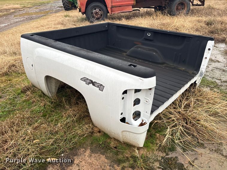 image for item ET7335 Chevrolet pickup truck bed