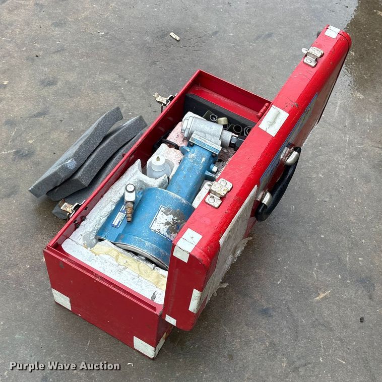 image for item ET7337 Gage Built Products G8P712 huck gun