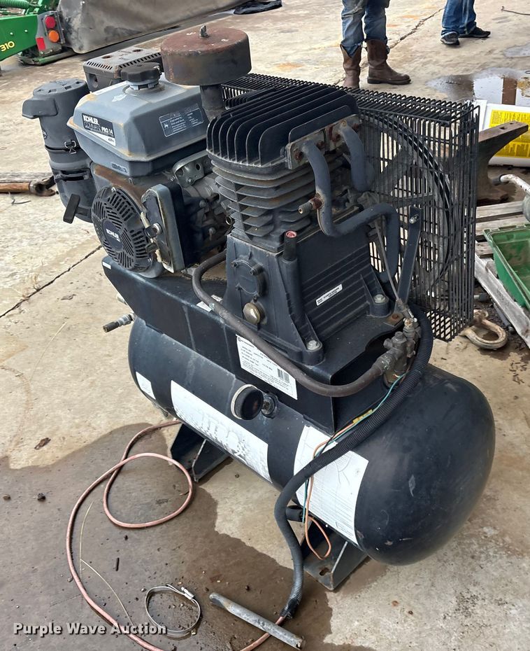 image for item ET7338 Napa 821330GTK air compressor