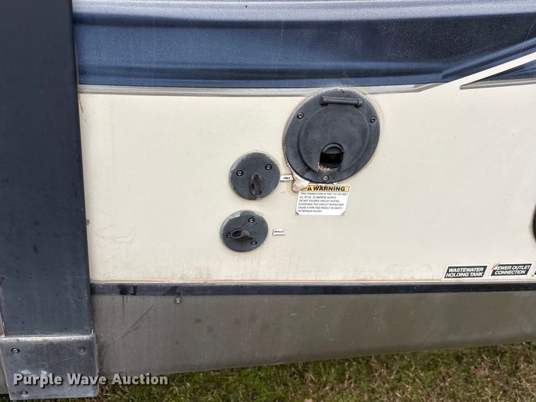 image for item ET7405 2018 Gulf Stream Streamlite 28BBS camper