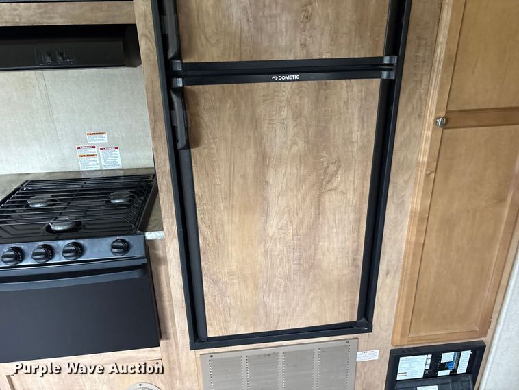 image for item ET7405 2018 Gulf Stream Streamlite 28BBS camper