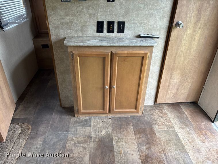 image for item ET7405 2018 Gulf Stream Streamlite 28BBS camper