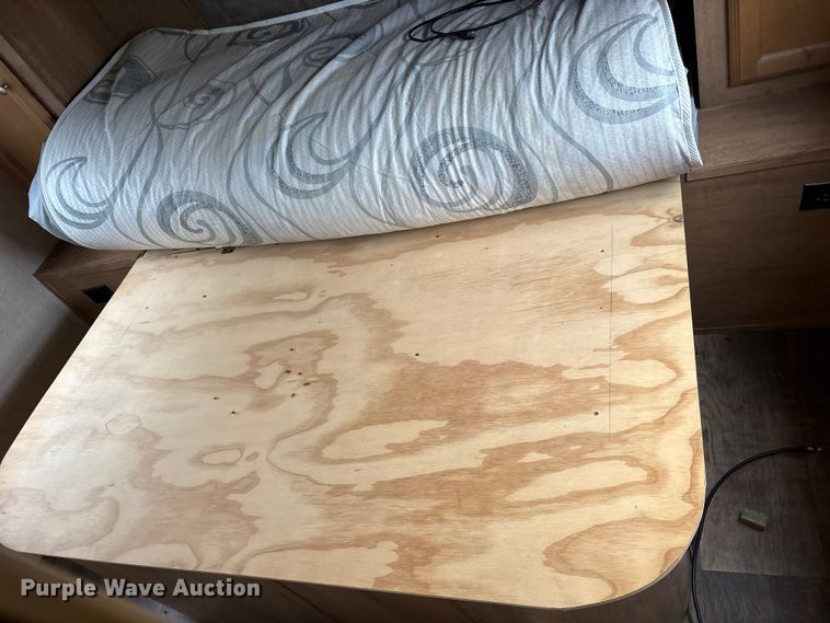 image for item ET7405 2018 Gulf Stream Streamlite 28BBS camper