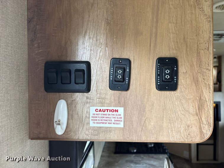 image for item ET7405 2018 Gulf Stream Streamlite 28BBS camper