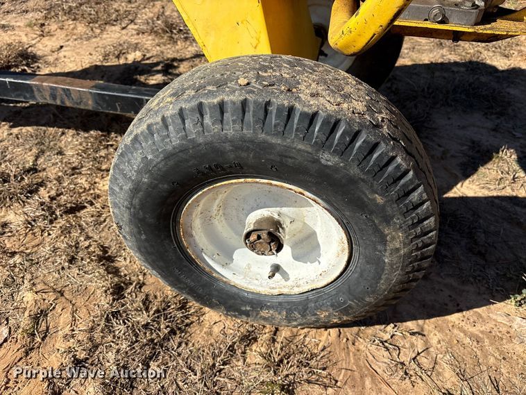 image for item ET7413 2014 Ground hog HD99 portable auger