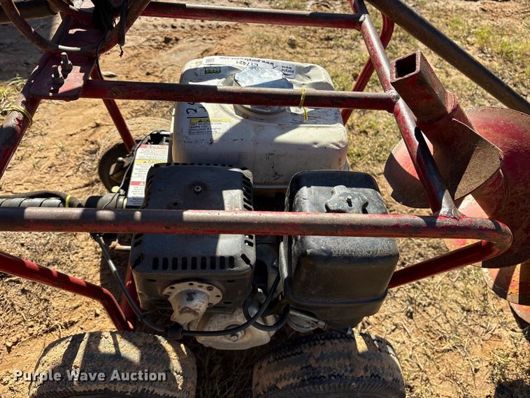 image for item ET7421 2018 Little Beaver 8 portable auger