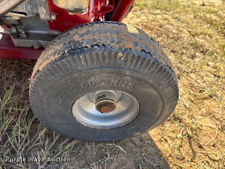 image for item ET7421 2018 Little Beaver 8 portable auger