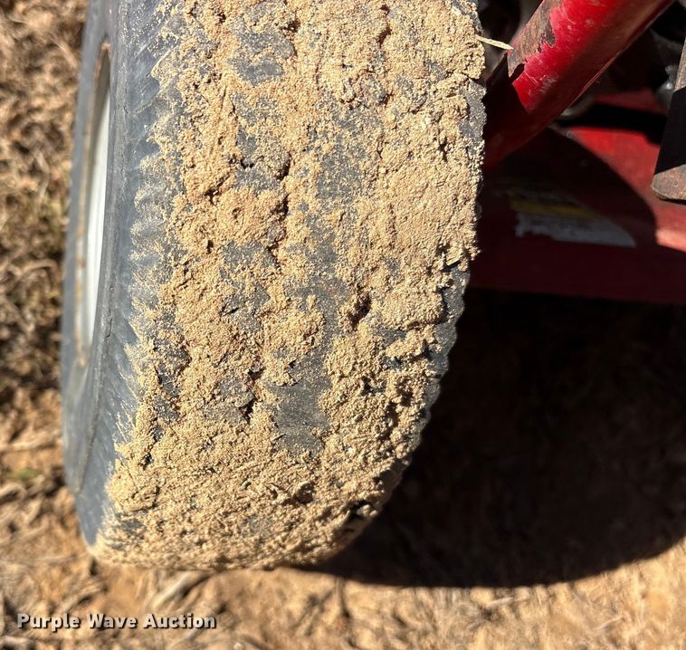 image for item ET7421 2018 Little Beaver 8 portable auger