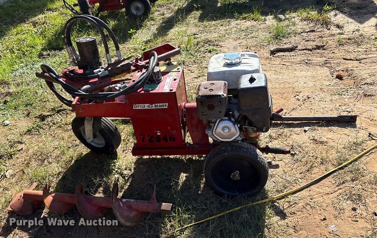 image for item ET7433 2014 Little Beaver 8 portable auger
