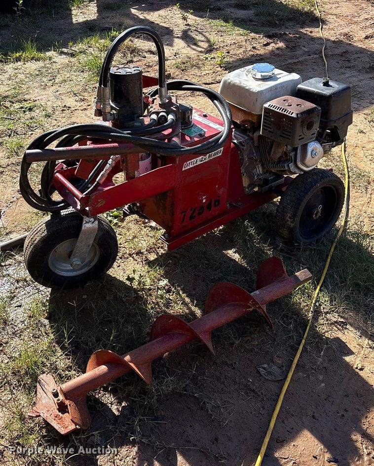 image for item ET7433 2014 Little Beaver 8 portable auger
