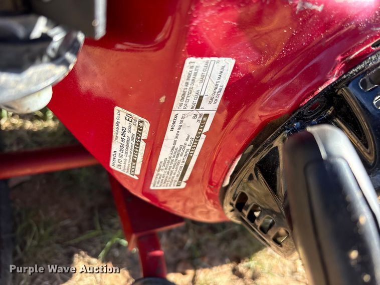 image for item ET7433 2014 Little Beaver 8 portable auger