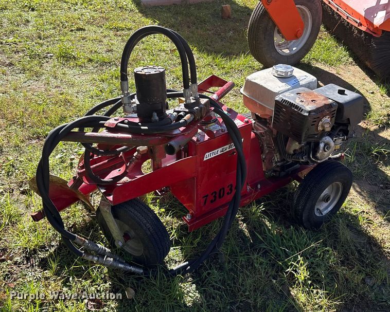 image for item ET7434 2015 Little Beaver 8 portable auger