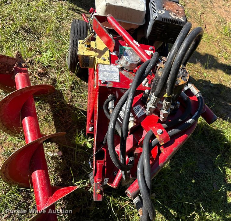 image for item ET7434 2015 Little Beaver 8 portable auger