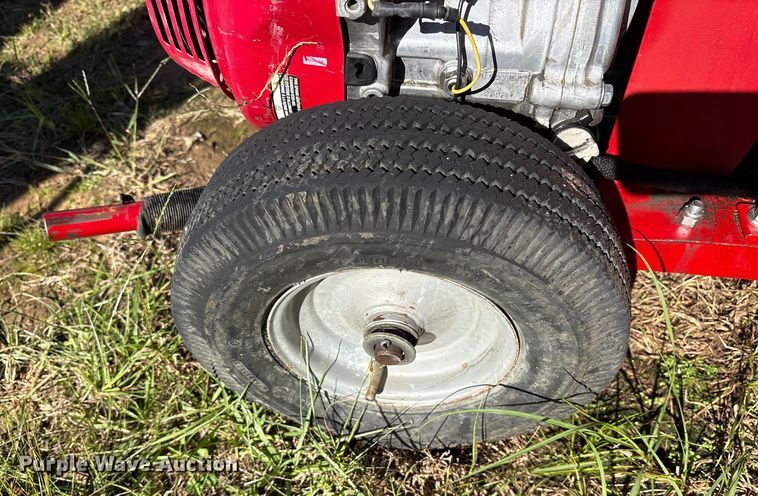 image for item ET7434 2015 Little Beaver 8 portable auger