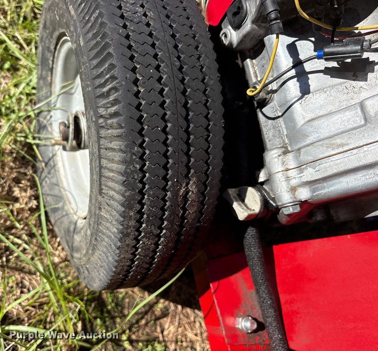 image for item ET7434 2015 Little Beaver 8 portable auger