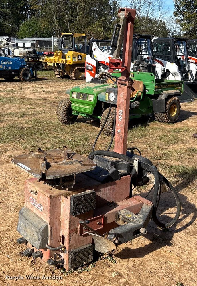 image for item ET7441 2006 Sicam GUFO ML 450 S Special tire machine