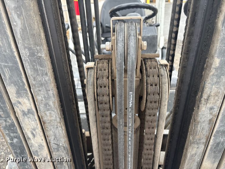 image for item ET8606 2016 UniCarriers PF50 forklift