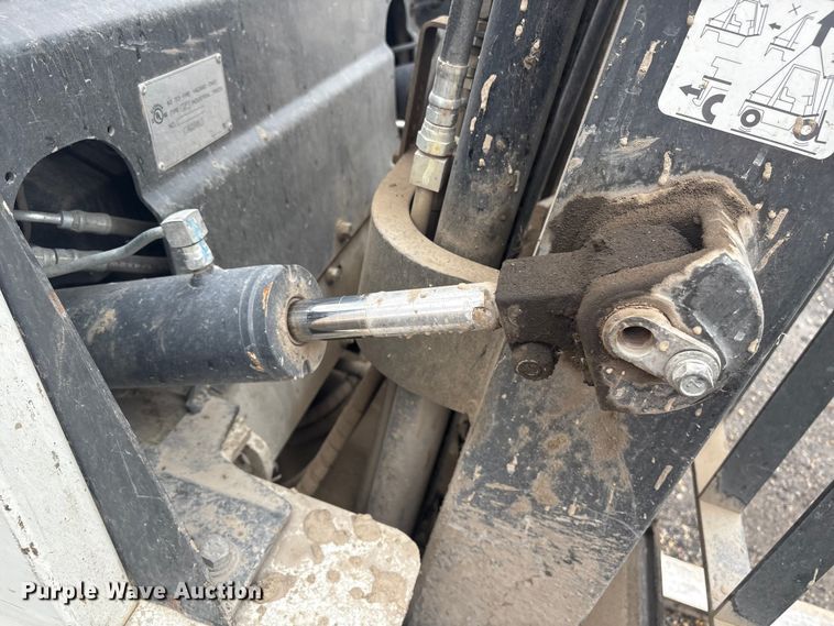 image for item ET8606 2016 UniCarriers PF50 forklift