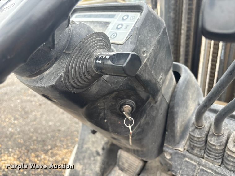 image for item ET8606 2016 UniCarriers PF50 forklift