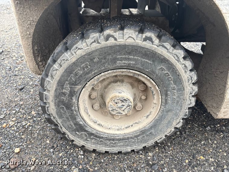 image for item ET8606 2016 UniCarriers PF50 forklift