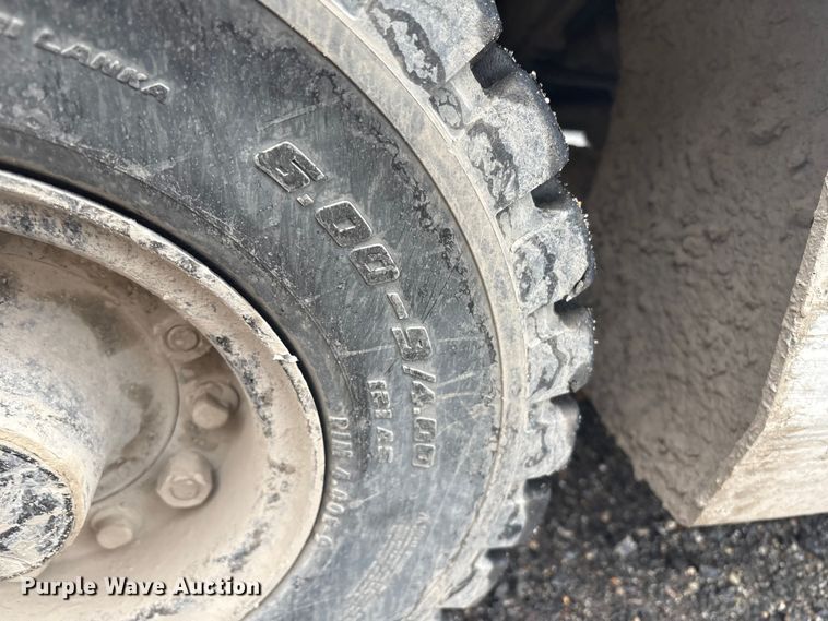 image for item ET8606 2016 UniCarriers PF50 forklift