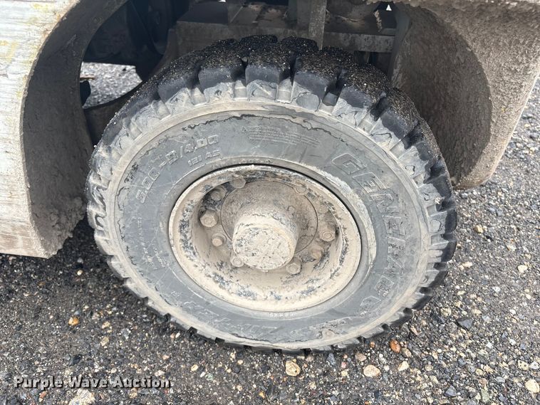 image for item ET8606 2016 UniCarriers PF50 forklift