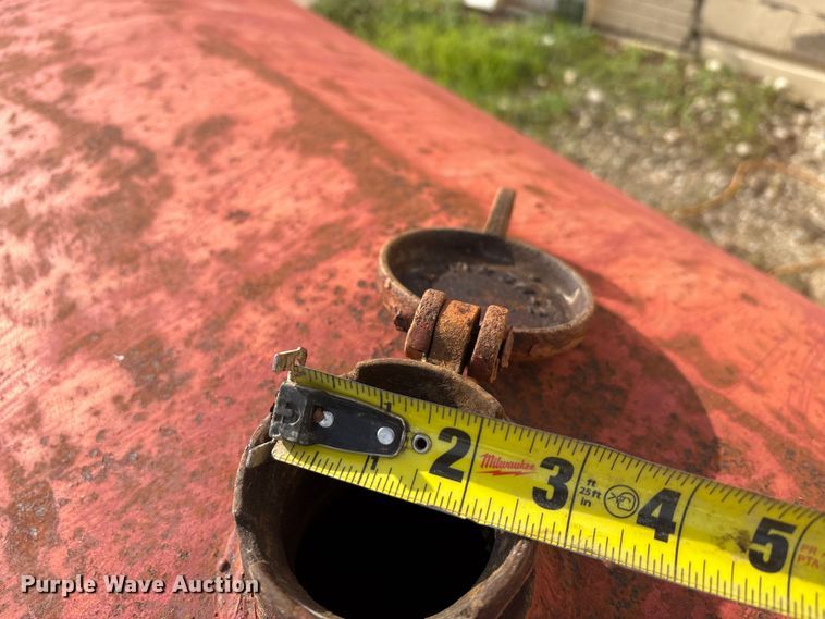 image for item EU0137 (2) fuel tanks