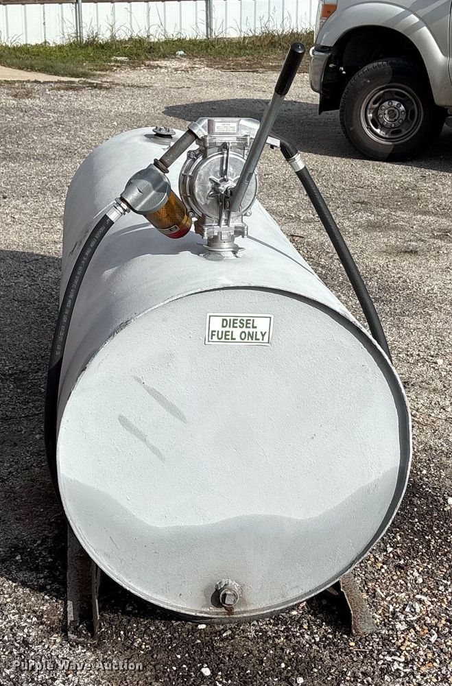 image for item EU0137 (2) fuel tanks