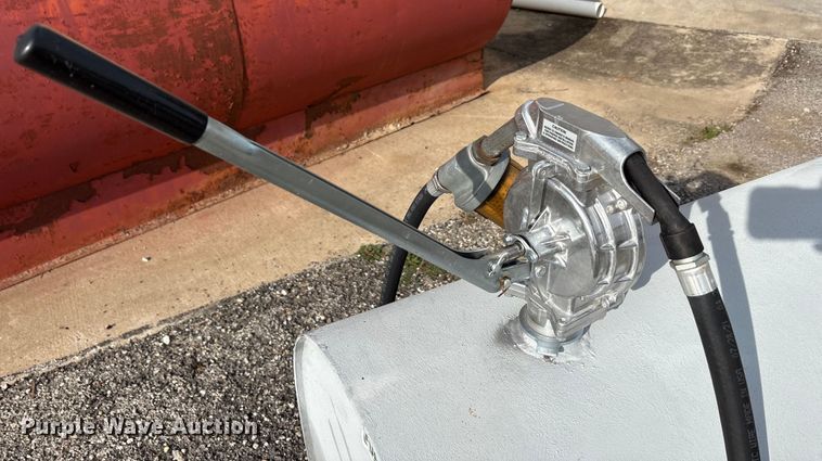 image for item EU0137 (2) fuel tanks