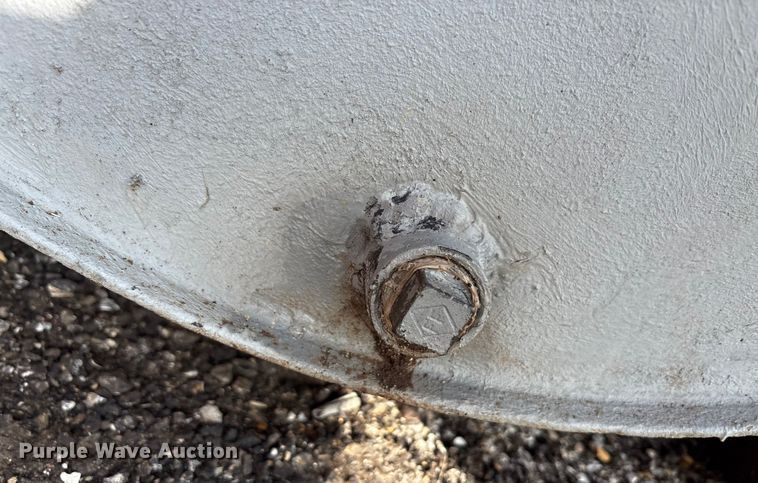 image for item EU0137 (2) fuel tanks