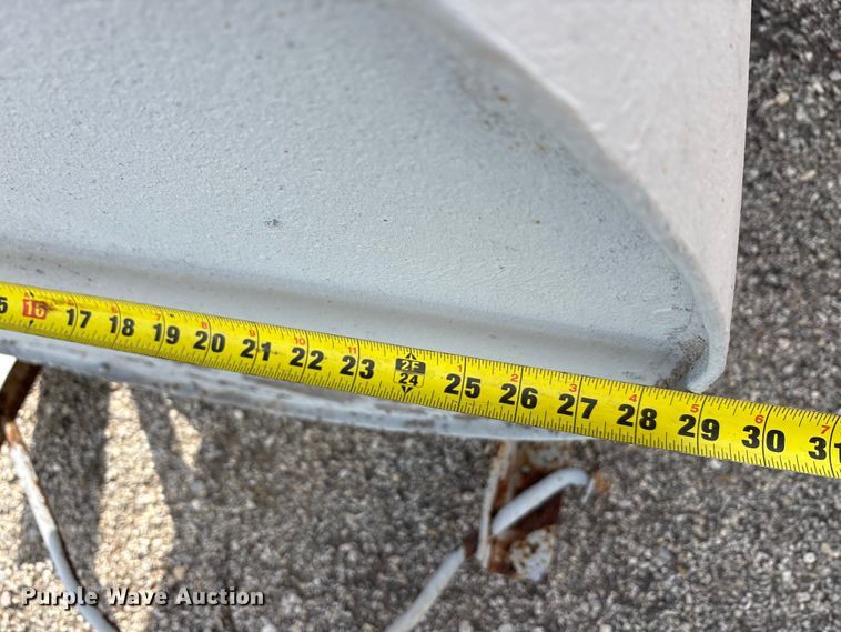 image for item EU0137 (2) fuel tanks