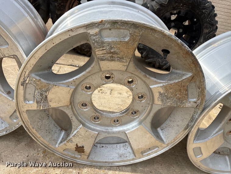 image for item EU0138 Tires and wheels