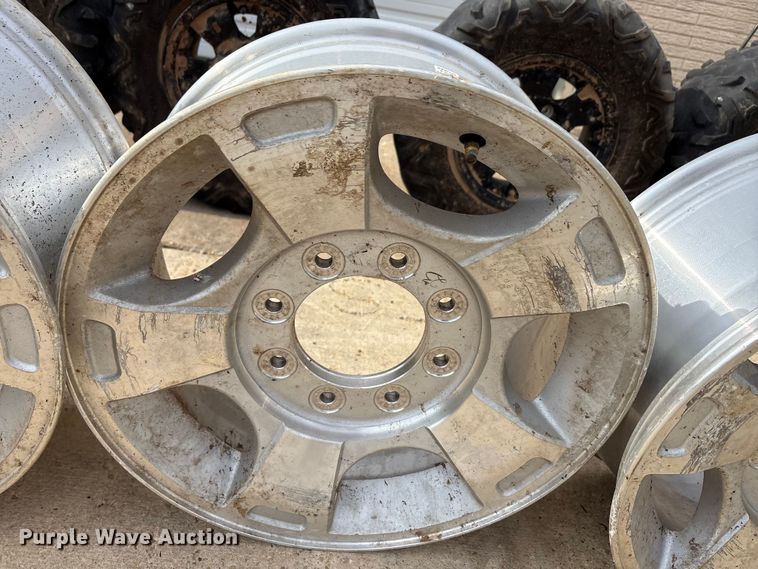 image for item EU0138 Tires and wheels