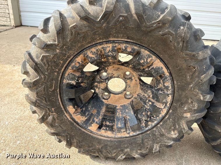 image for item EU0138 Tires and wheels